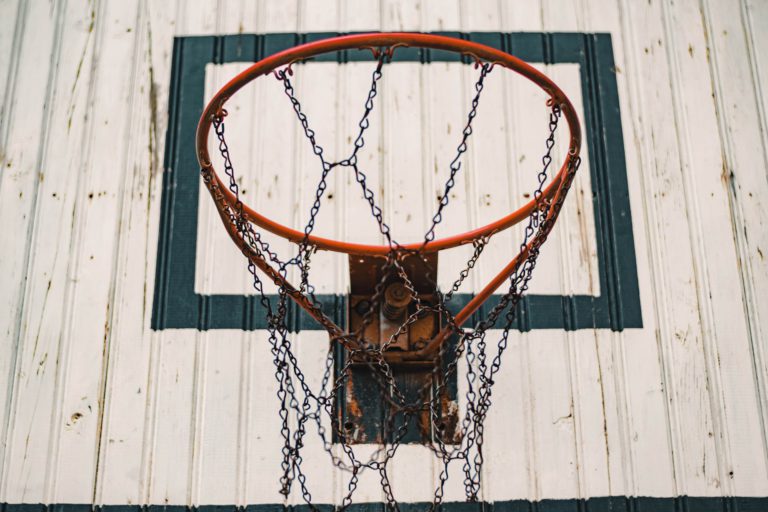 red basketball ring